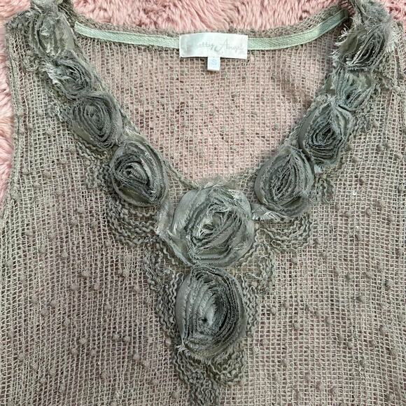 Gorgeous Pretty Angel gray gauzey material poncho - Picture 7 of 8